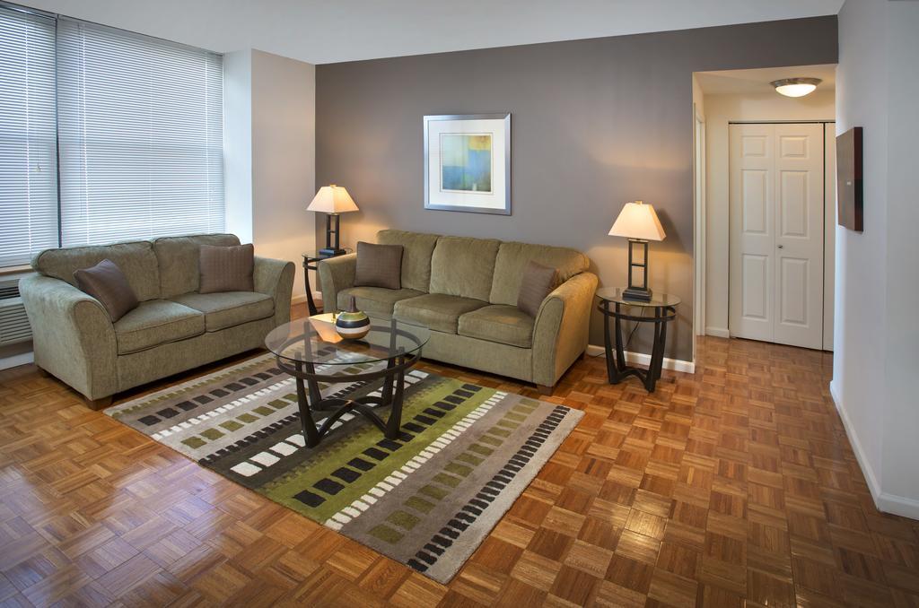 Grove Pointe - A Premier Furnished Apartment Jersey City Room photo
